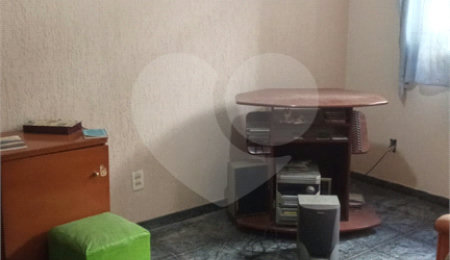 Sobrado à venda com 3 quartos em Sapopemba, São Paulo, SP