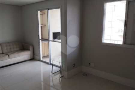 Apartamento para alugar com 2 quartos, sendo 1 suíte, em Vila Invernada, São Paulo, SP