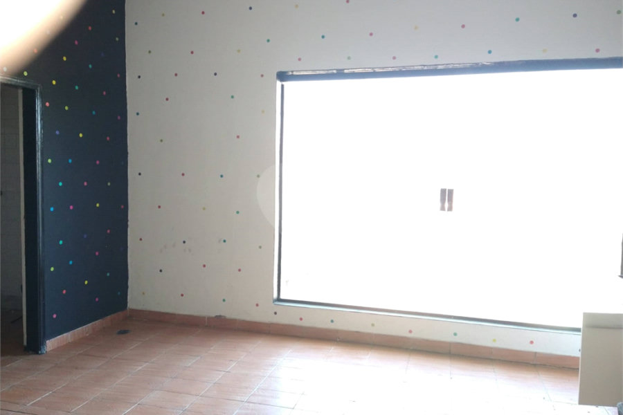 Casa à venda ou para alugar com 3 quartos, sendo 1 suíte, em Santana, São Paulo, SP