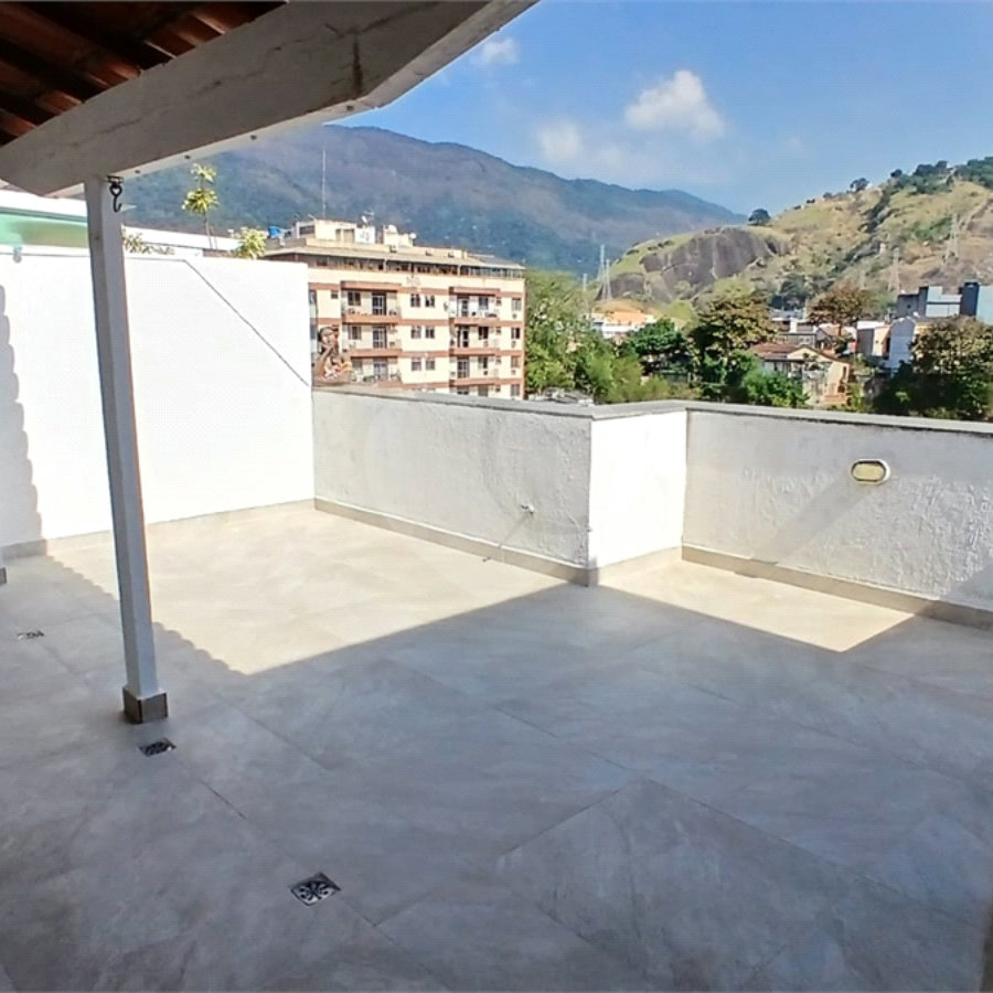 Cobertura à venda com 3 quartos, sendo 1 suíte, em Tijuca, Rio de Janeiro, RJ
