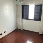 Sobrado à venda com 3 quartos, sendo 1 suíte, em Vila Mazzei, São Paulo, SP