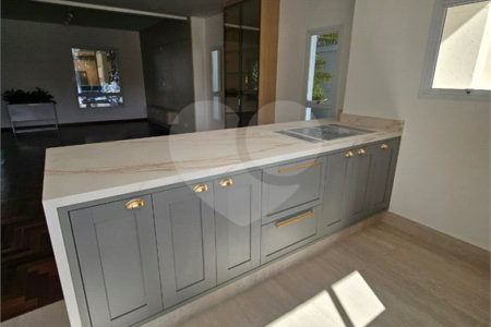 Casa à venda com 3 suítes no condomínio Palma de Mallorca Private Houses, São Paulo - SP