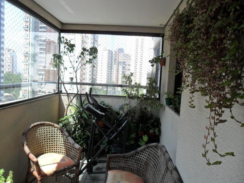 Apartamento à venda com 3 quartos, sendo 1 suíte, em Vila Andrade, São Paulo, SP