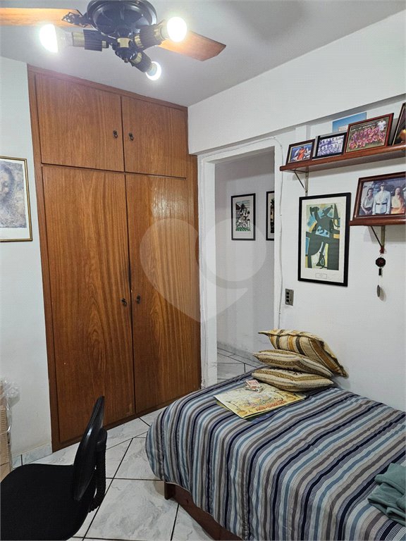 Casa à venda com 3 quartos, sendo 1 suíte, no condomínio Jconde de Irajá, São Paulo - SP