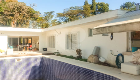 Casa à venda ou para alugar com 5 suítes em Granja Julieta, São Paulo, SP