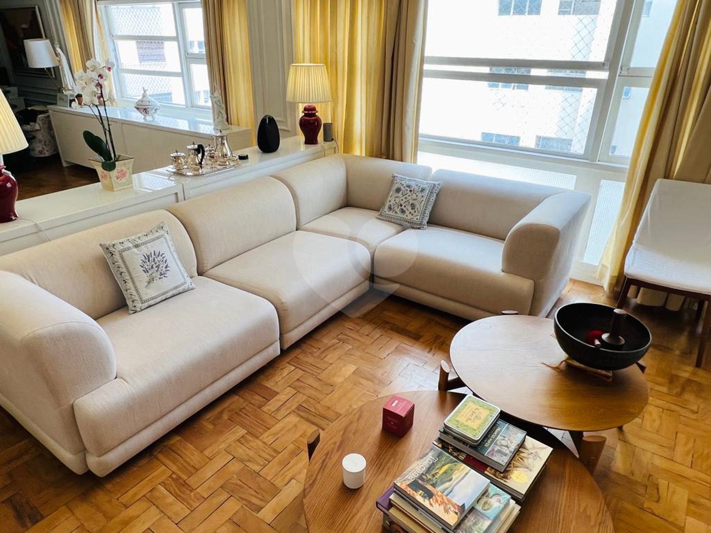Apartamento à venda com 3 quartos, sendo 1 suíte, em Jardim Paulista, São Paulo, SP