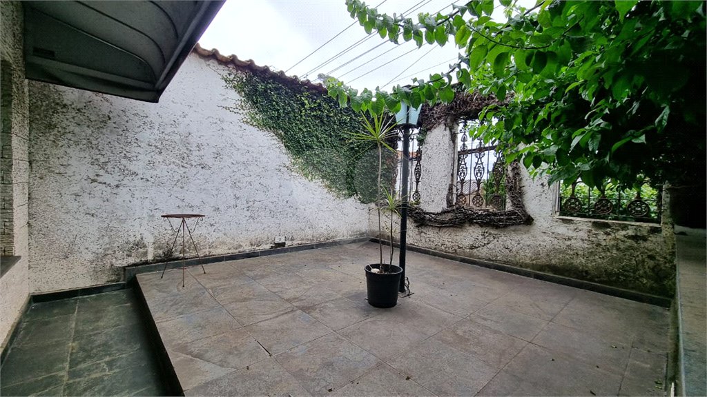 Sobrado à venda com 4 quartos em Vila Dom Pedro II, São Paulo, SP