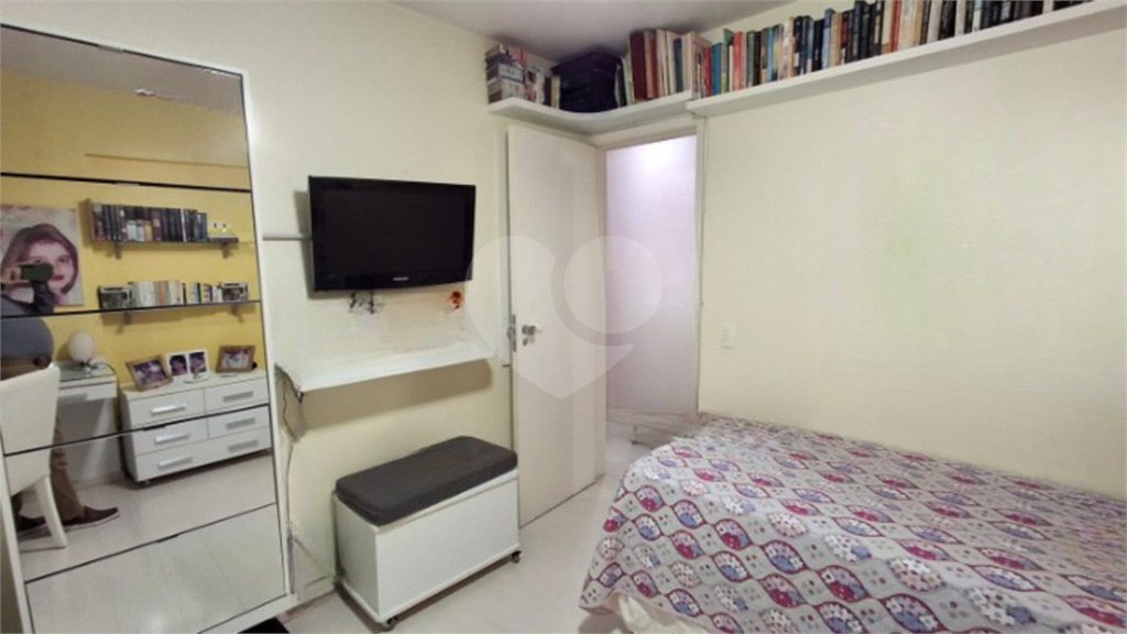 Apartamento à venda com 3 quartos, sendo 1 suíte,  em Indianópolis, São Paulo, SP