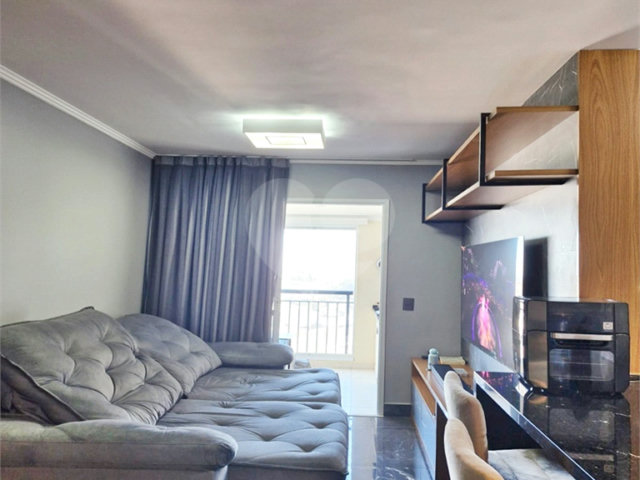 Apartamento à venda com 2 quartos, sendo 1 suíte,  em Jardim Flor da Montanha, Guarulhos, SP