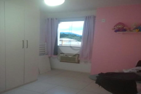 Casa à venda com 3 quartos em Campo Grande, Rio de Janeiro, RJ