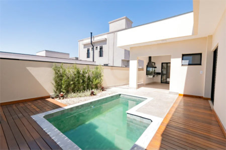 Casa à venda com 3 suítes no condomínio Residencial Mont'alcino, Valinhos - SP