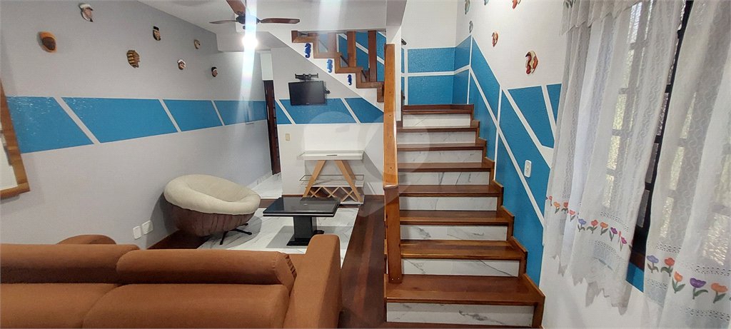 Casa à venda com 3 quartos, sendo 2 suítes,  em Indaiá, Bertioga, SP