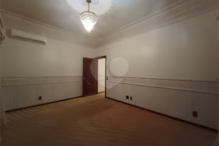 Casa à venda com 6 suítes no condomínio Portal da Raposo, Sorocaba - SP