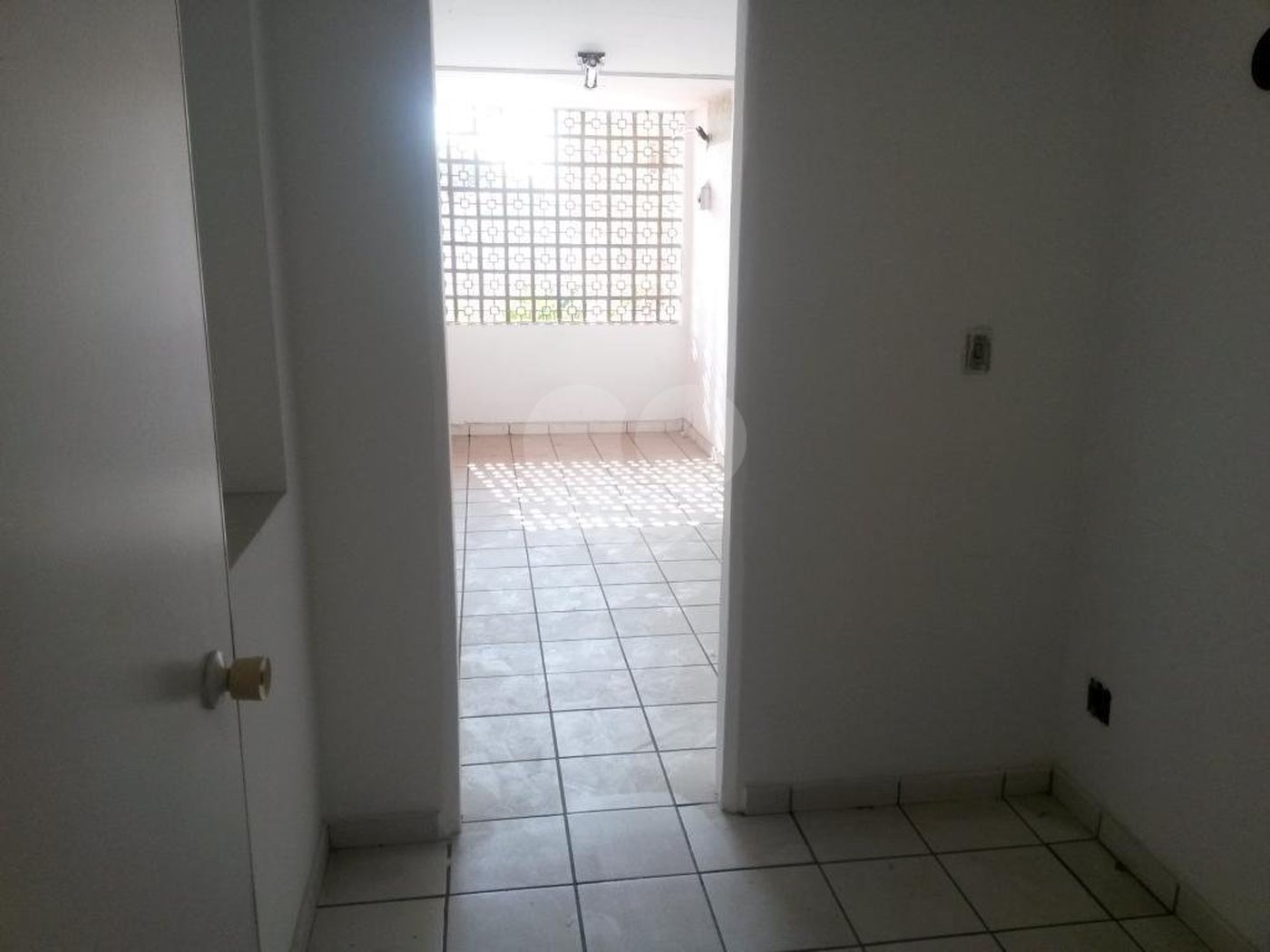 Sobrado à venda com 15 quartos, sendo 3 suítes, em Tucuruvi, São Paulo, SP