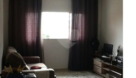 Casa à venda com 3 quartos, sendo 1 suíte,  em Vila Formosa, São Paulo, SP