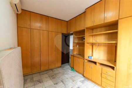 Casa à venda com 3 quartos, sendo 1 suíte,  em Vila Mariana, São Paulo, SP