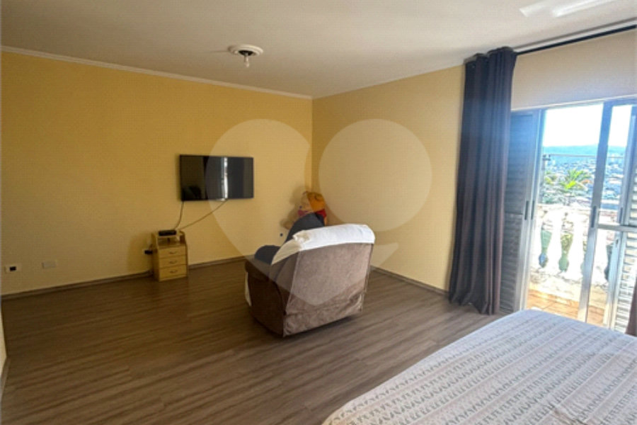Casa à venda com 5 quartos em Vila Nova Cachoeirinha, São Paulo, SP