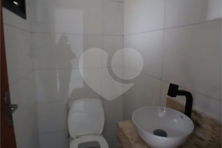Casa à venda com 2 suítes em Vila Brasileira, Mogi das Cruzes, SP