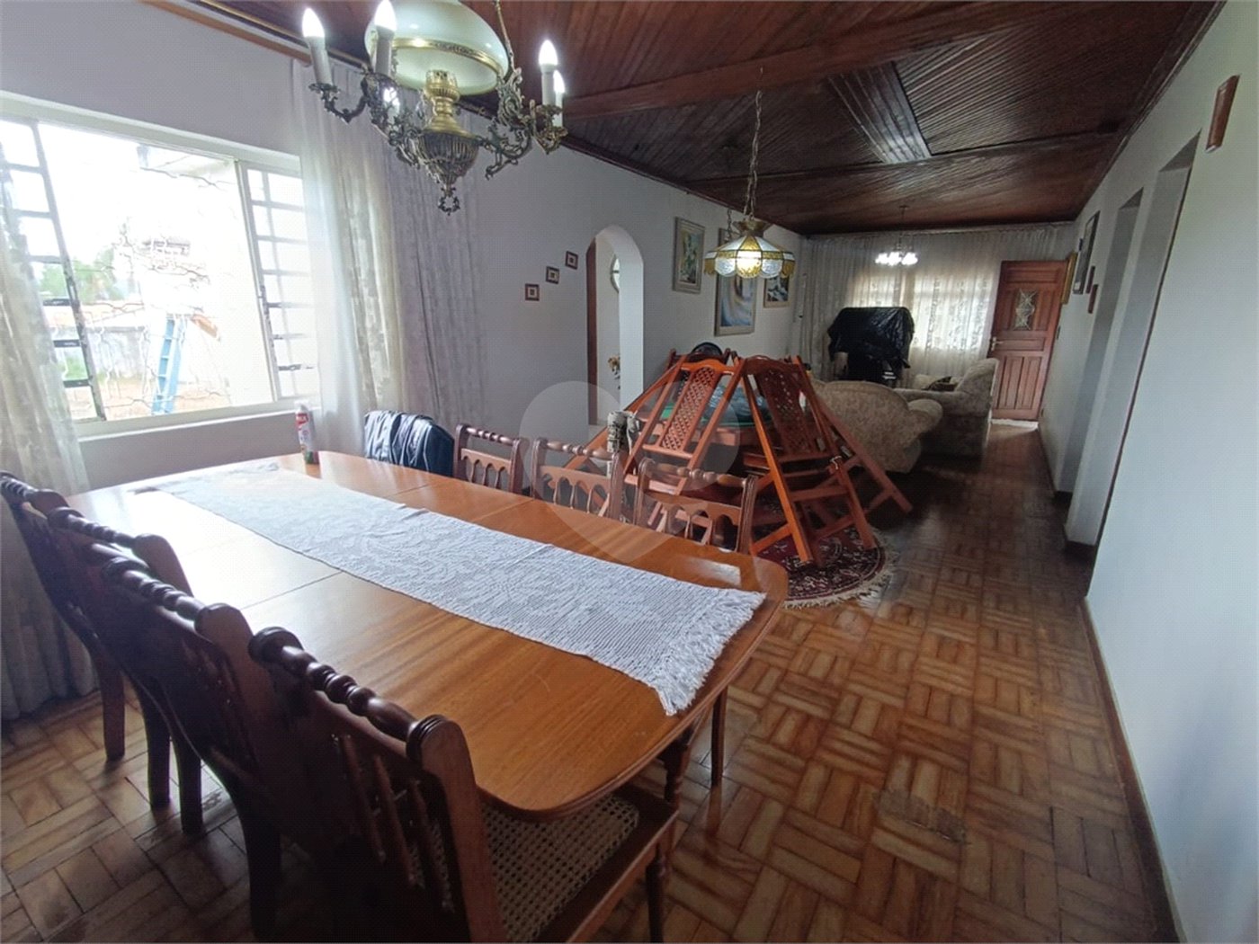 Casa à venda com 3 quartos em Vila Santa Rosália, São Roque, SP