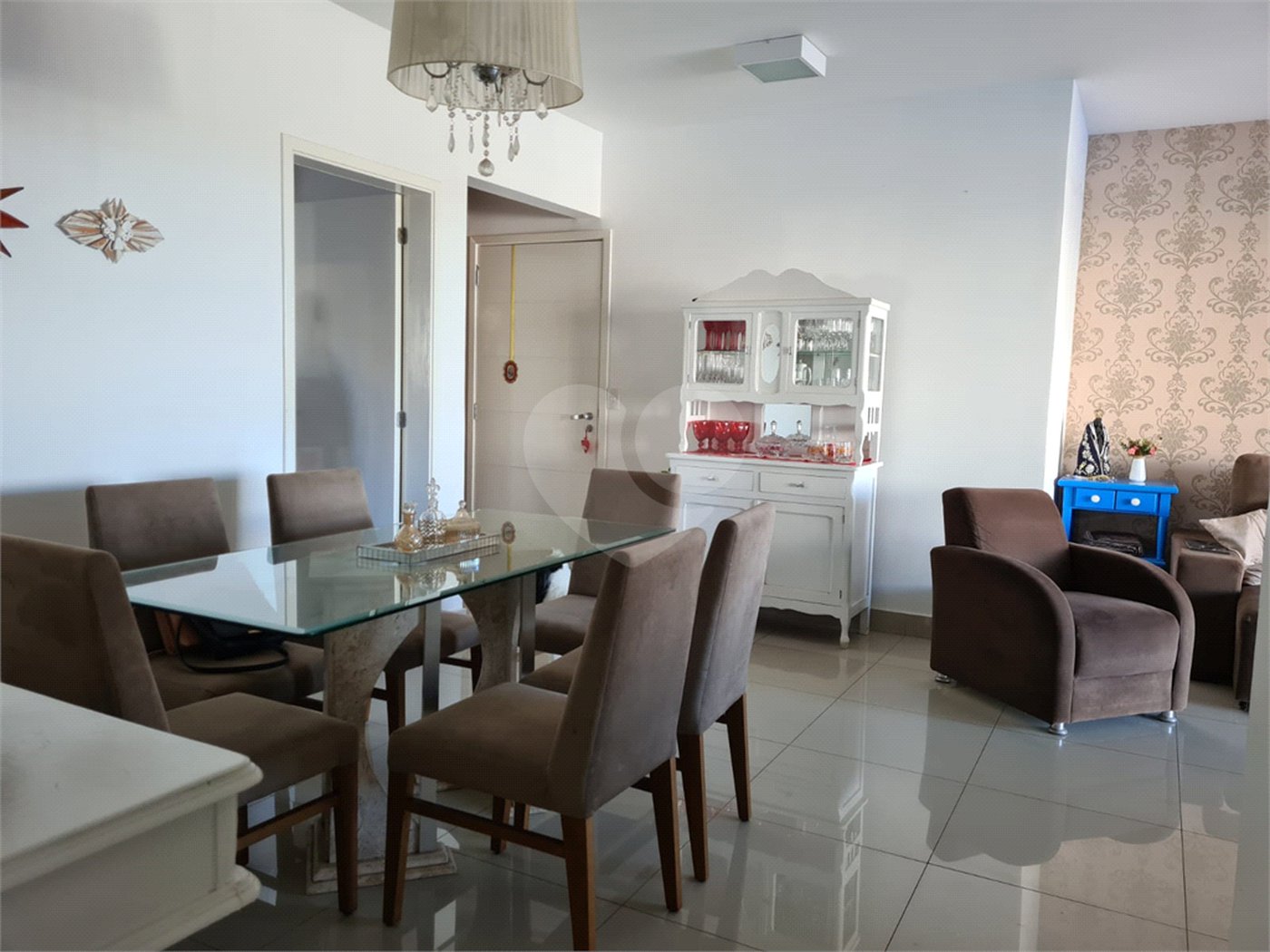 Apartamento à venda com 4 quartos, sendo 2 suítes, em Santa Rosa, Cuiabá, MT