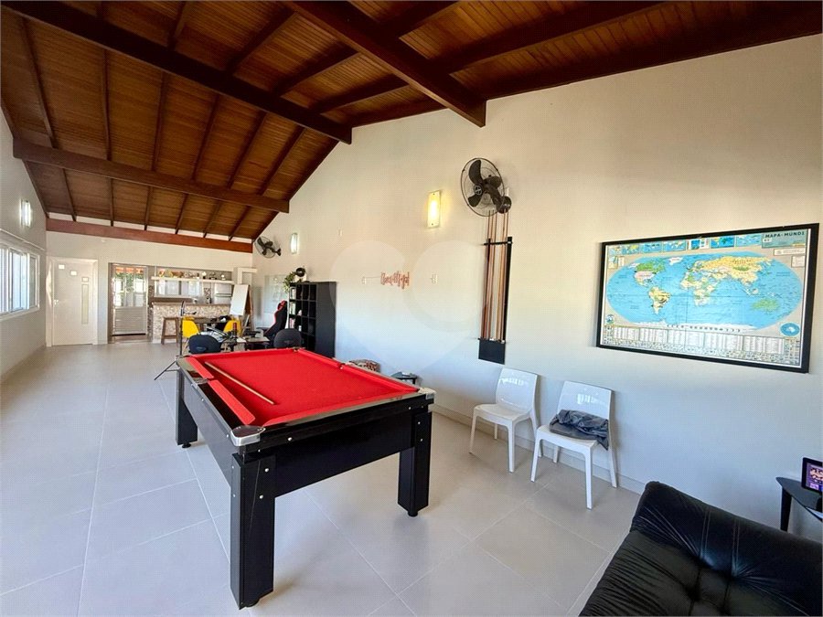 Casa à venda com 4 quartos, sendo 2 suítes,  no condomínio Morada da Lua, Vinhedo - SP
