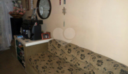 Casa Térrea à venda com 2 quartos em Vila Galvão, Guarulhos, SP