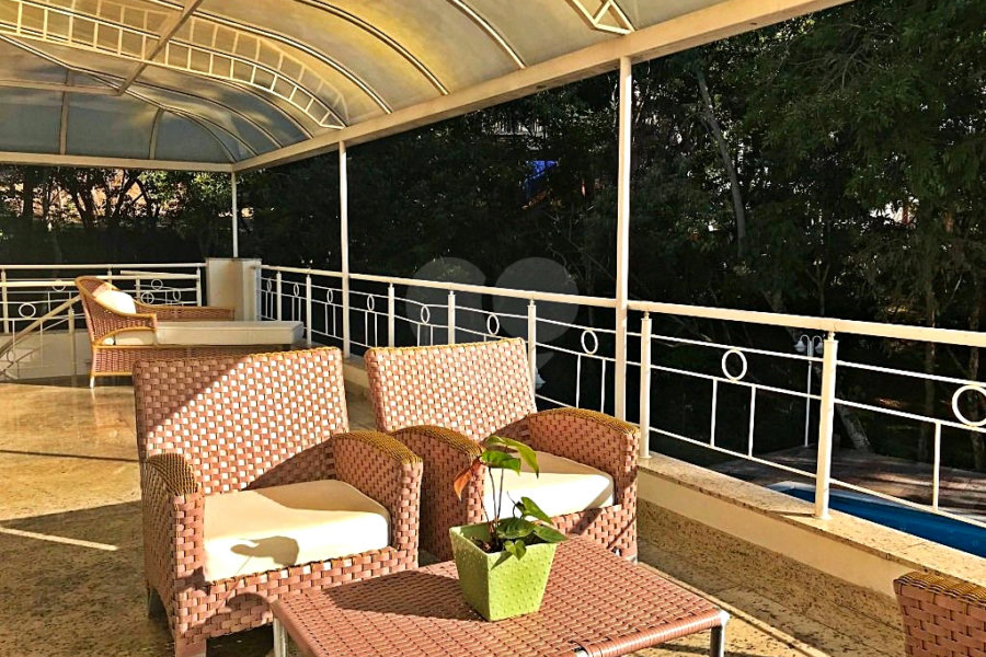 Casa à venda com 4 suítes em Horto Florestal, São Paulo, SP