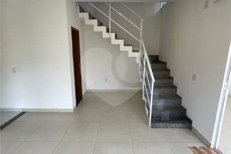 Casa à venda com 3 suítes no condomínio Vítor Alves 2400, Rio de Janeiro - RJ