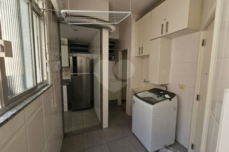 Apartamento à venda com 3 quartos, sendo 1 suíte, em Copacabana, Rio de Janeiro, RJ