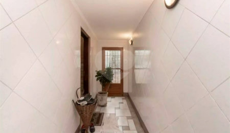 Sobrado à venda com 3 quartos, sendo 1 suíte, em Tremembé, São Paulo, SP
