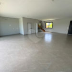 Casa à venda com 4 suítes no condomínio Villas do Golf, Itu - SP