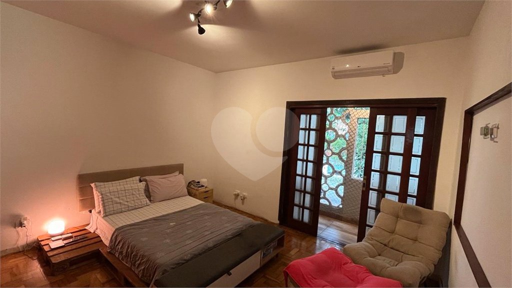 Sobrado à venda com 2 quartos em Vila Uberabinha, São Paulo, SP