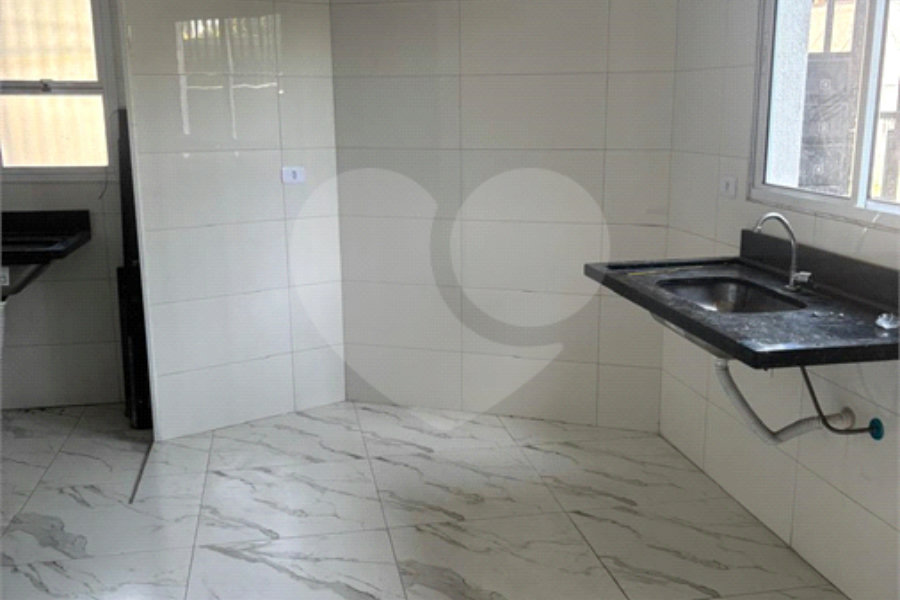 Casa à venda com 2 quartos no condomínio Residencial Tomaz Pereira, São Paulo - SP