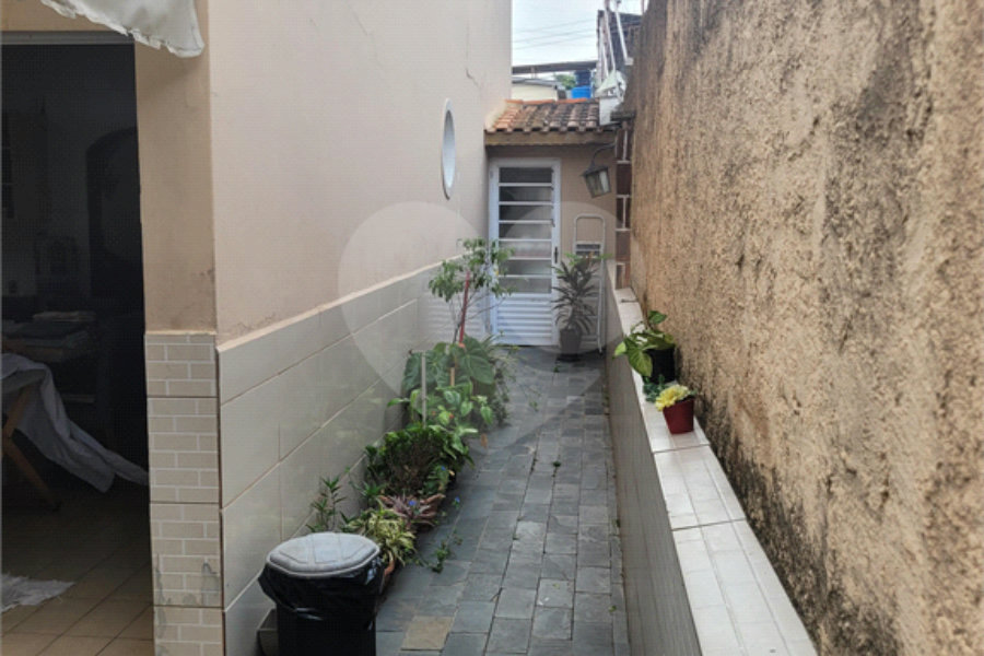 Sobrado à venda com 3 quartos, sendo 1 suíte,  em Tremembé, São Paulo, SP