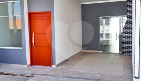 Casa à venda com 3 quartos, sendo 1 suíte,  em Pousada do Sol, São João da Boa Vista, SP