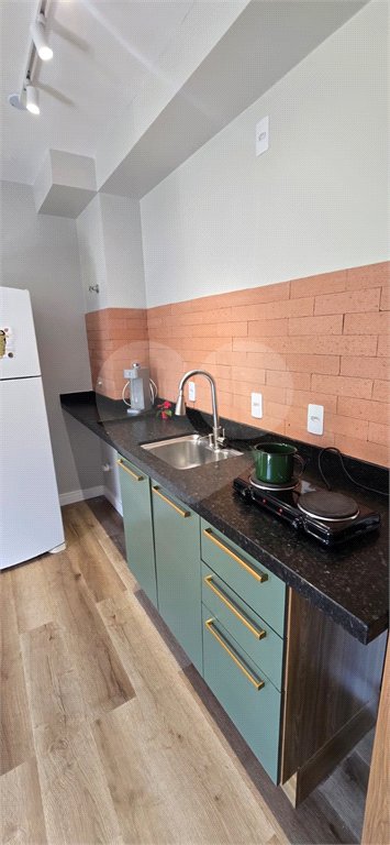 Studio Reformado com Varanda e Lazer Completo 33m2 Campos Elíseos Mobiliado