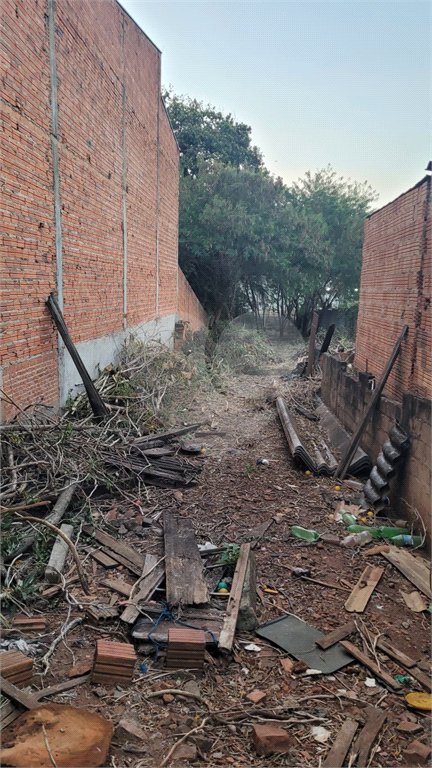 Terreno à Venda em São Carlos, no bairro Vila Prado