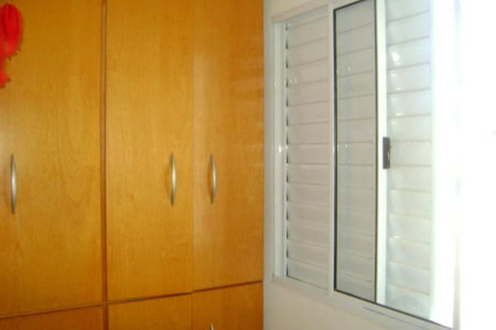 Casa à venda com 3 quartos, sendo 1 suíte, no condomínio Res Green Ville, São Paulo - SP