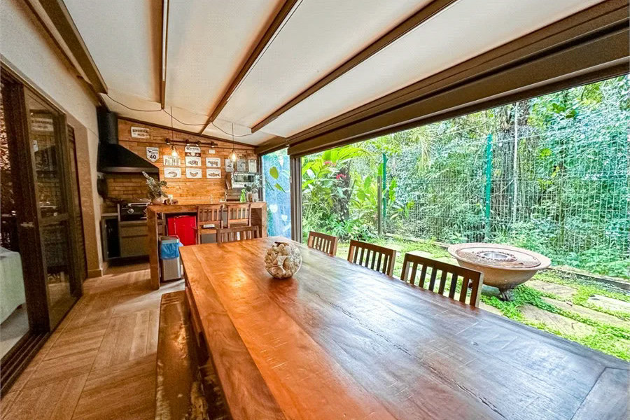 Villagio à venda com 3 quartos, sendo 1 suíte,  em Riviera de São Lourenço, Bertioga, SP