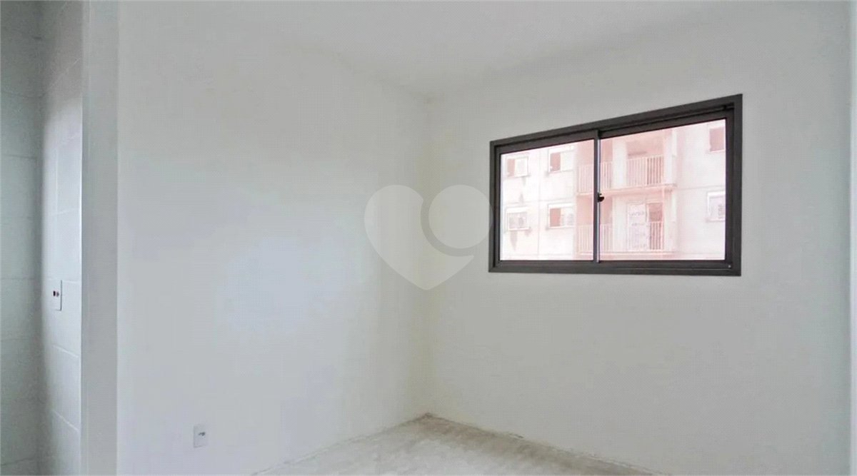 Apartamento com 30m², 1 dormitório, à venda na Freguesia do Ó.