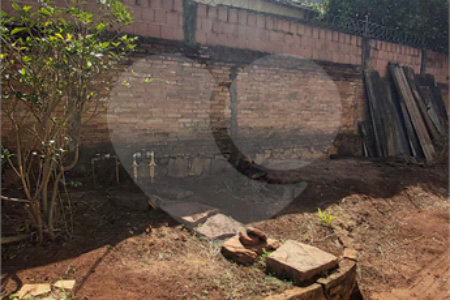 Casa térrea no Centro