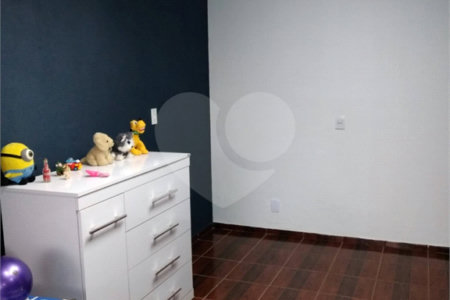 Casa térrea para venda ou locação no Jardim São Carlos V