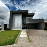 Casa de alto padrão para venda no condomínio Damha III.