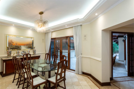Casa à venda com 4 suítes no condomínio Chácara Flora, São Paulo - SP