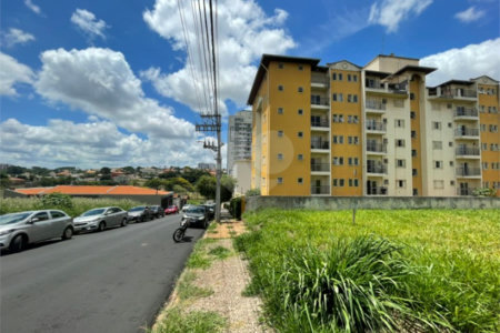 Terreno para venda no Jardim Gibertoni.