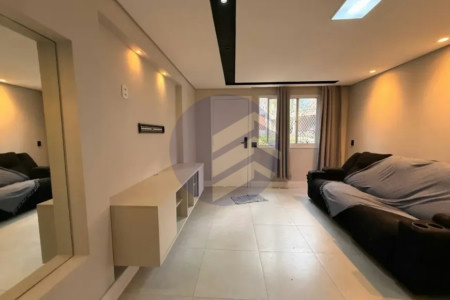 Casa à venda com 2 quartos, sendo 2 suítes, no condomínio Vilas V, São Paulo - SP