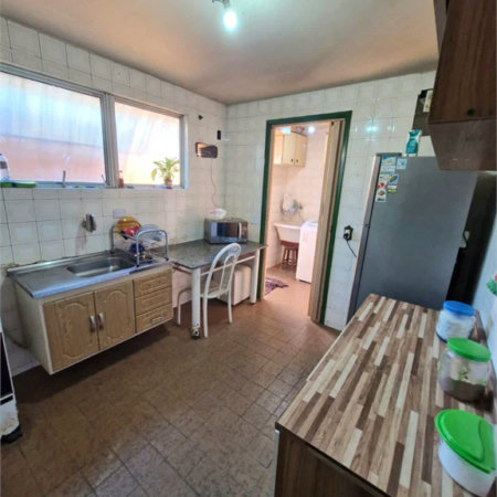 Casa à venda com 3 quartos em Vila Sônia, São Paulo, SP