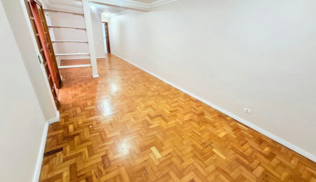 Casa à venda com 3 quartos, sendo 1 suíte,  em Jardim Olympia, São Paulo, SP