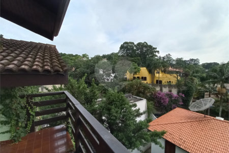 Sobrado à venda com 4 quartos, sendo 2 suítes, em Fazenda Morumbi, São Paulo, SP
