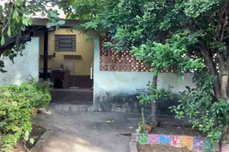 Casa à venda com 3 quartos, sendo 1 suíte,  no Centro, Salto, SP